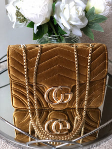 CG QUILTED VELVET BAG- GOLD